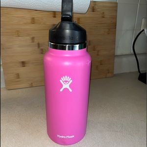 32 oz. Hydro Flask Wide Mouth w/ Straw Lid